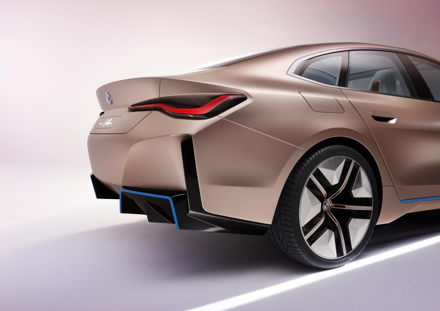 Детали экстерьера BMW Concept i4 2020 года  (фото 27 из 71)